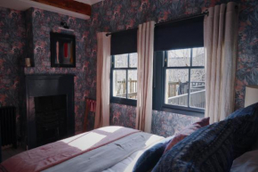 Luxury Georgian Cottage - 9 Min Walk to Roman Bath
